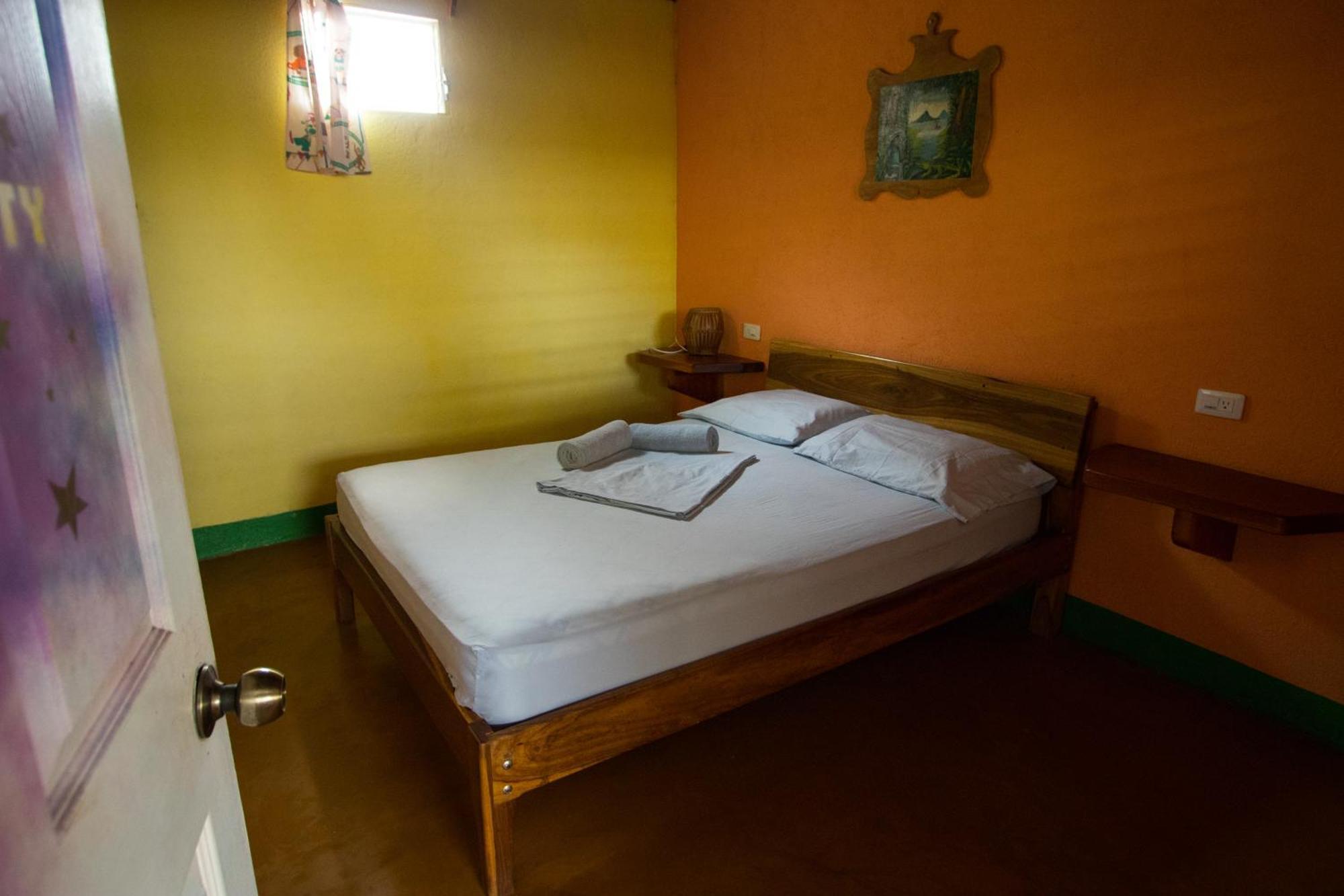 Hostel Life Is Good 모요갈파 외부 사진